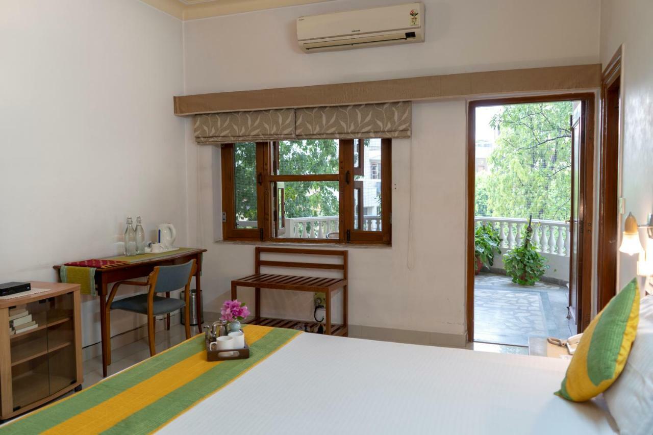 Giri Homestay By Vista Rooms Jaipur Buitenkant foto